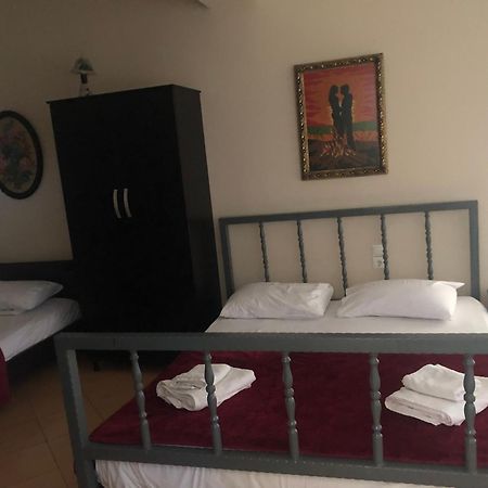 Studio Apartments Rizarjo Ксамил Екстериор снимка
