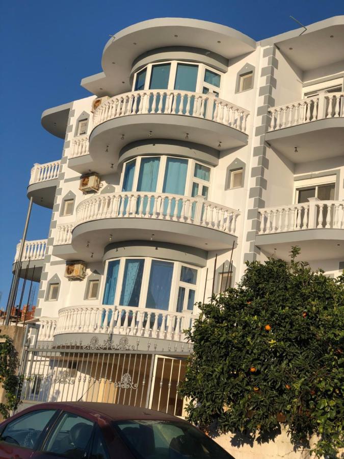 Studio Apartments Rizarjo Ксамил Екстериор снимка