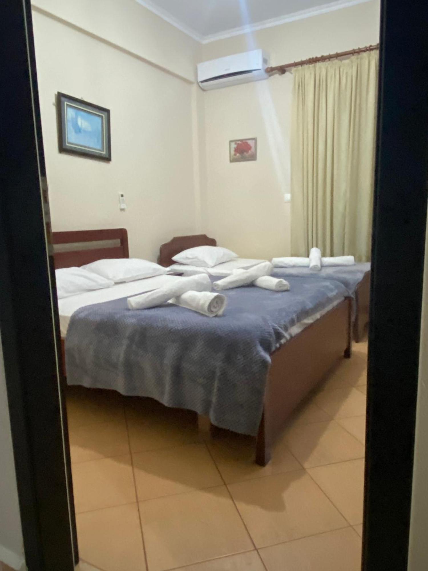 Studio Apartments Rizarjo Ксамил Екстериор снимка