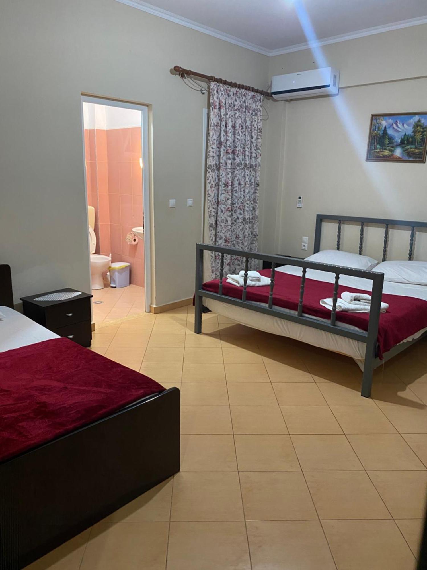 Studio Apartments Rizarjo Ксамил Екстериор снимка