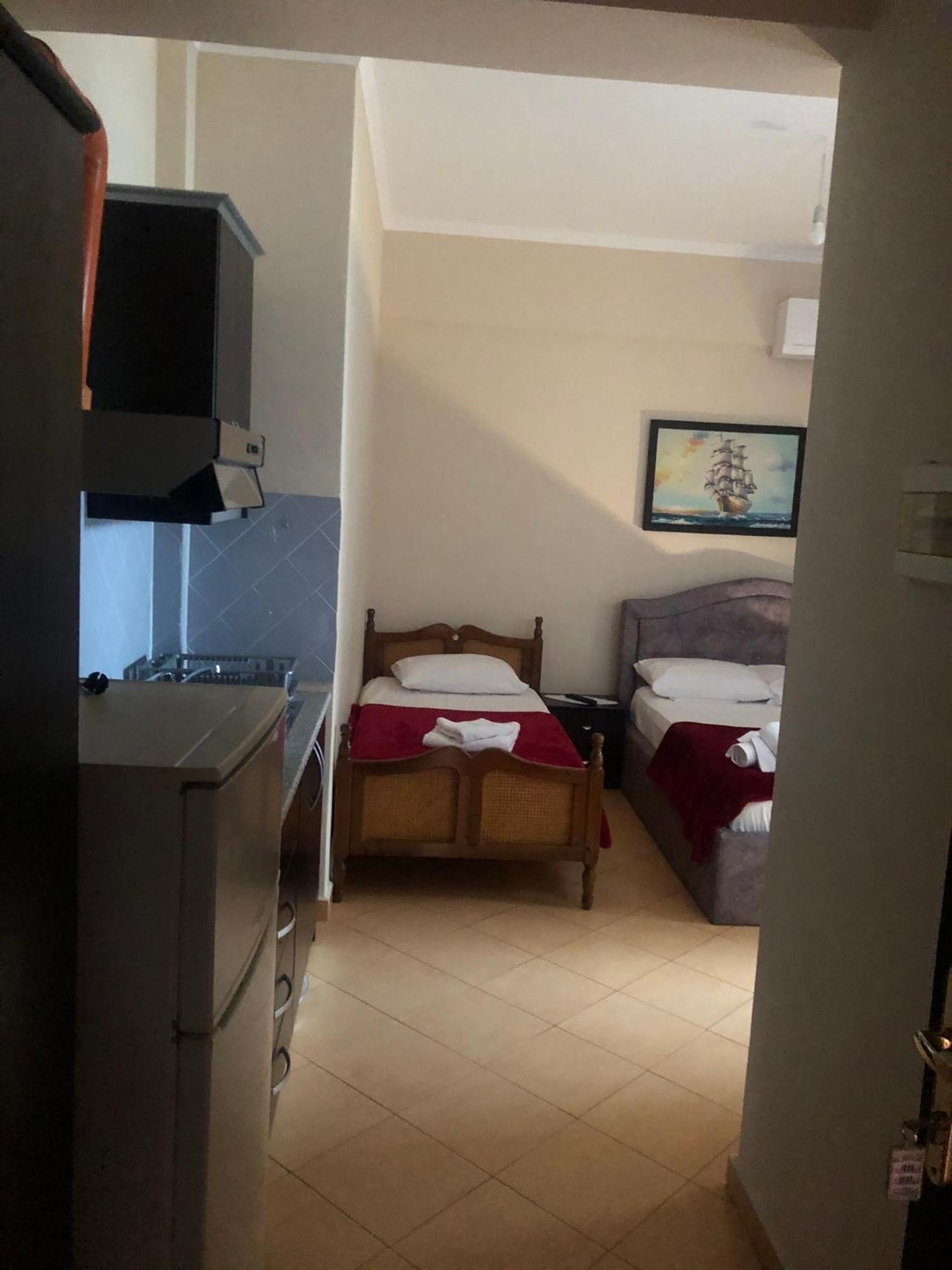 Studio Apartments Rizarjo Ксамил Екстериор снимка