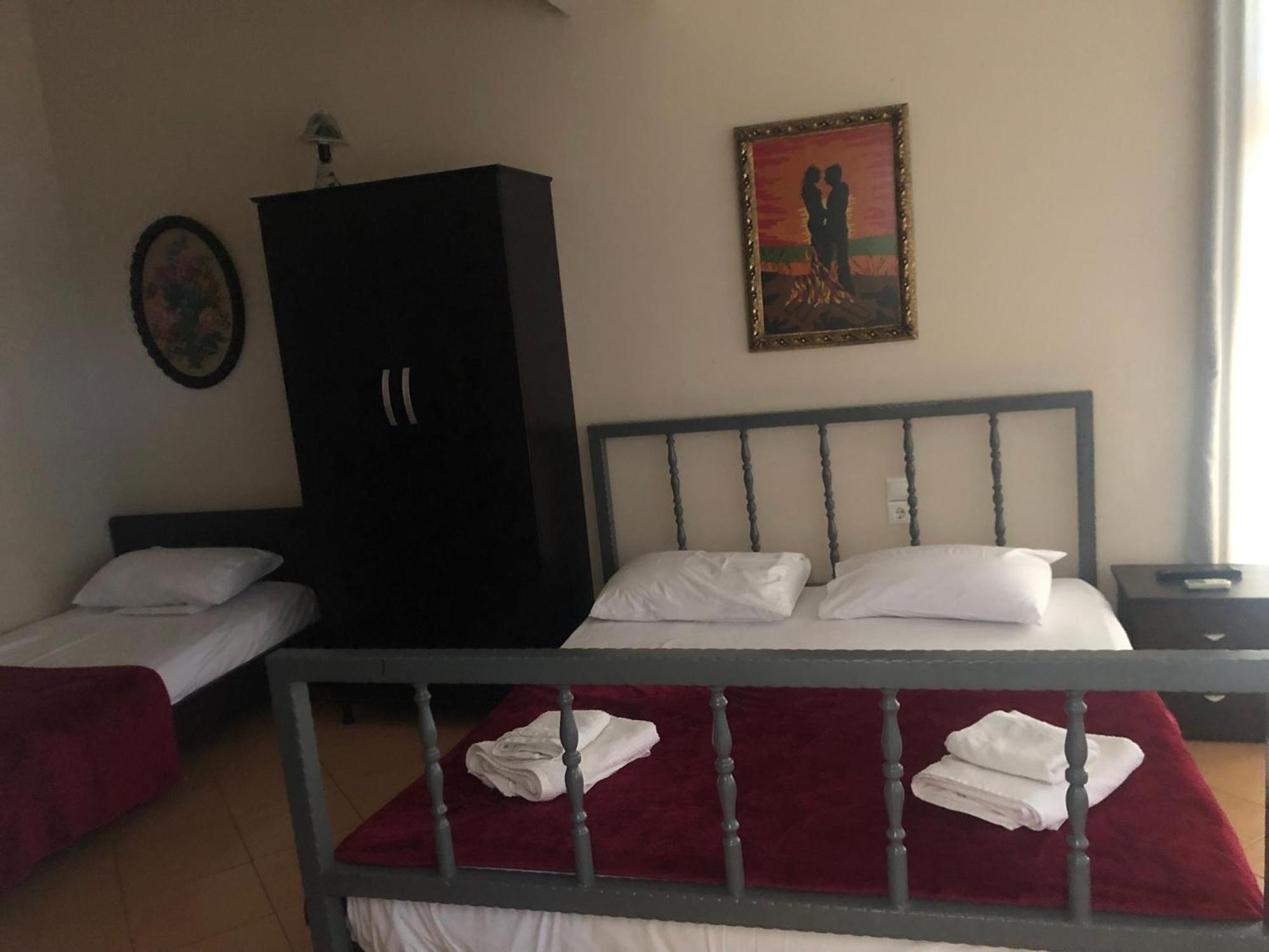 Studio Apartments Rizarjo Ксамил Екстериор снимка