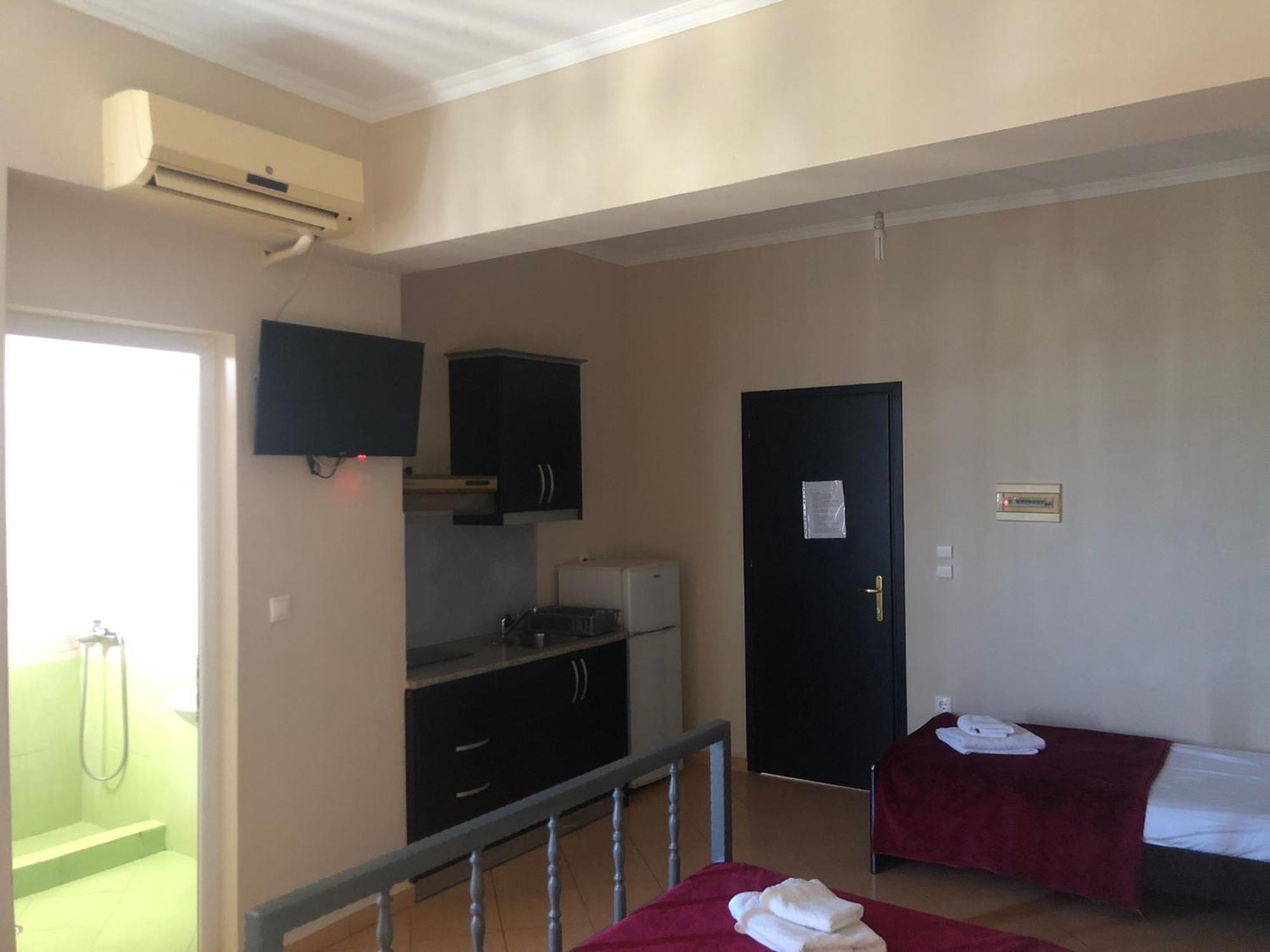 Studio Apartments Rizarjo Ксамил Екстериор снимка